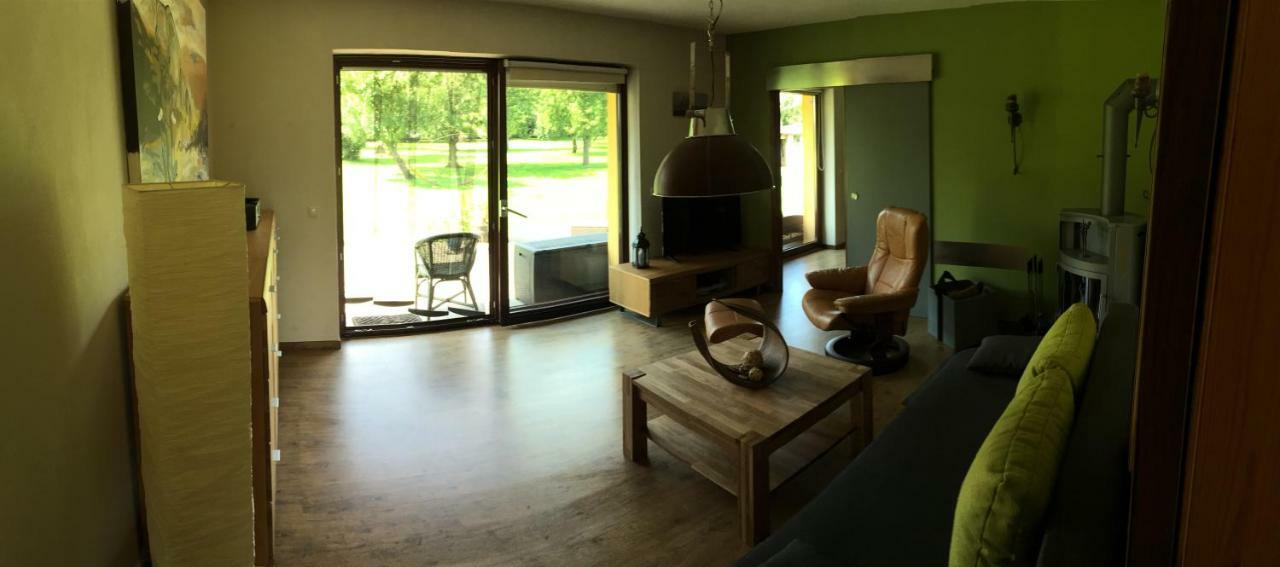 Ferienwohnungen "Weitblick" Und "Schwalbennest" Lodmannshagen エクステリア 写真